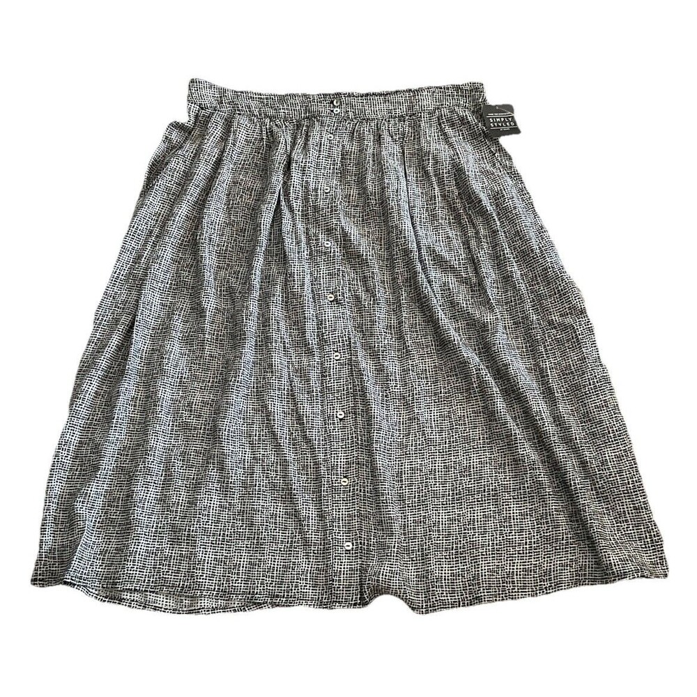 Simply Styled Skirt Women’s Button Front Size Large Black White